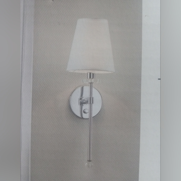 Wall Sconce - Picture 7 of 9